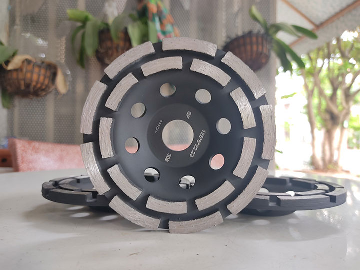 Đĩa mài sàn bê tông SF 125