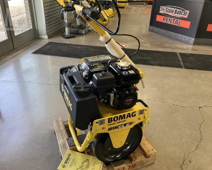 Xe lu mini Bomag BW55E 550kg