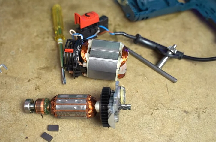 Cách thay thế Rotor và Stator