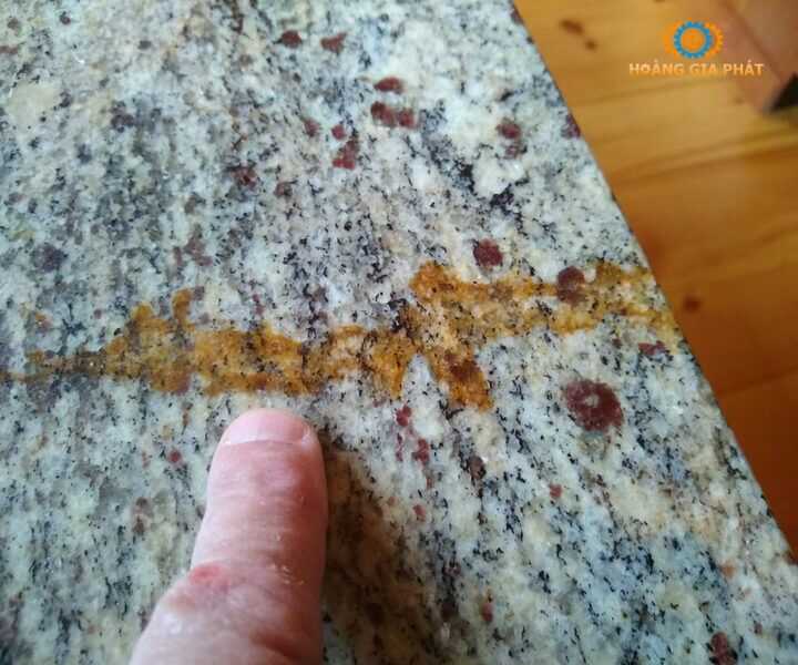 Cách vệ sinh mặt đá hoa cương