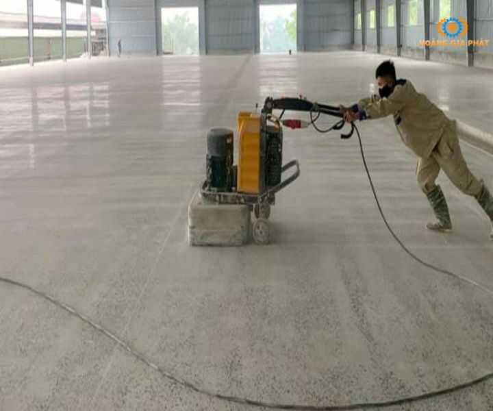 Cách xử lý sàn bê tông bị bụi bằng phương pháp hiện đại