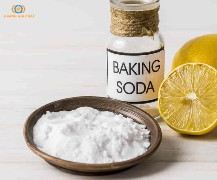 Sử dụng giấm trắng và bột Baking Soda