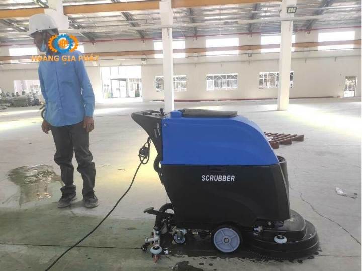 Những lưu ý quan trọng cần nắm khi sử dụng máy chà sàn