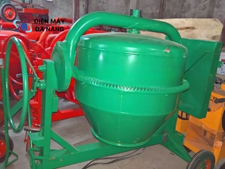 Máy trộn kiểu tự do