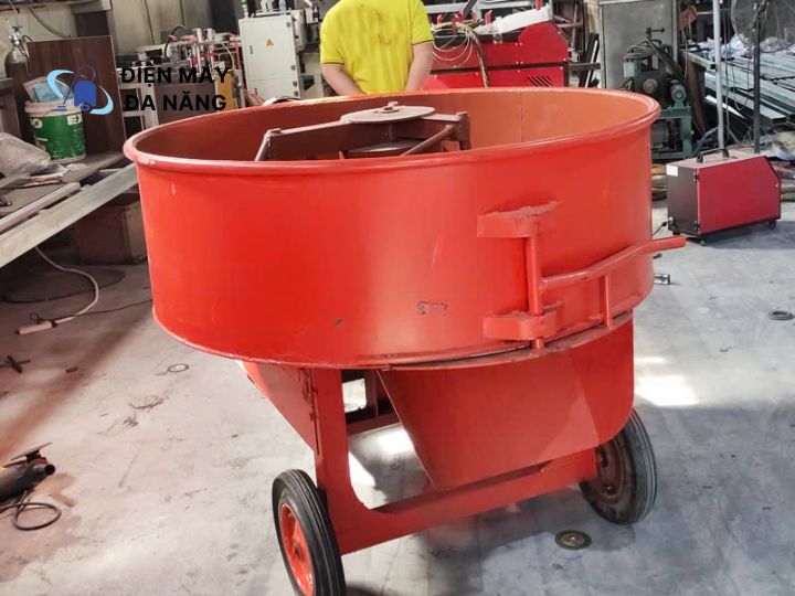 Máy trộn kiểu cưỡng bức