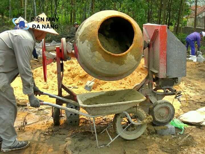 Cối trộn quả lê tại Quảng Trị