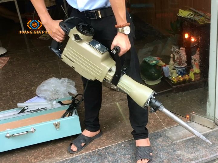 Dòng máy đục bê tông cỡ lớn